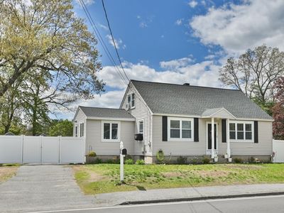 497 Foster Rd, Tewksbury, MA, 01876