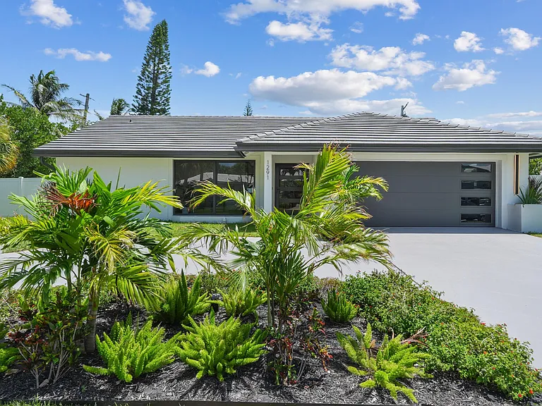 1291 Bimini Ln — Photo 29