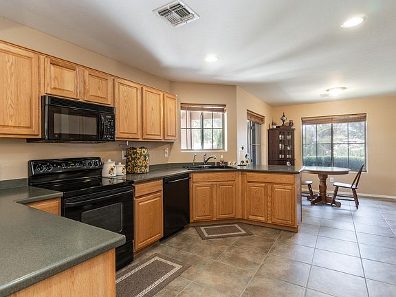 5th image of 3326 E ORIOLE Drive