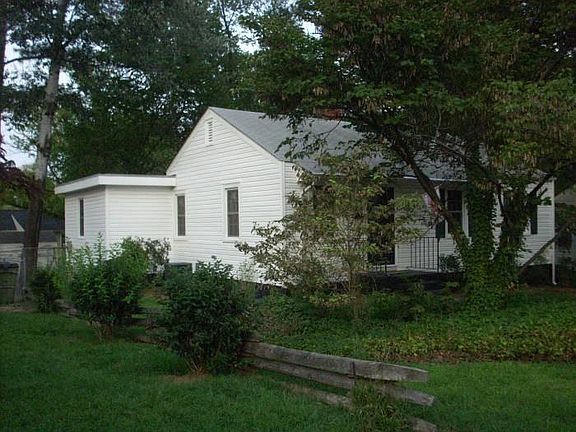 2nd image of 6512 Wessex Ln
