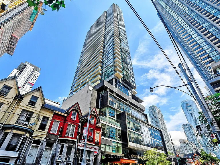 290 Adelaide St E #3611 — Photo 1