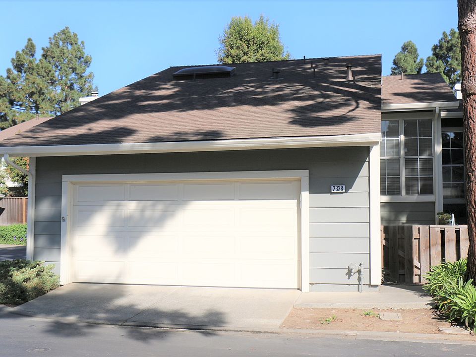 1st image of 2328 Claridge Pl #1