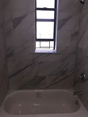 Rented by Arena Real Estate | media 9