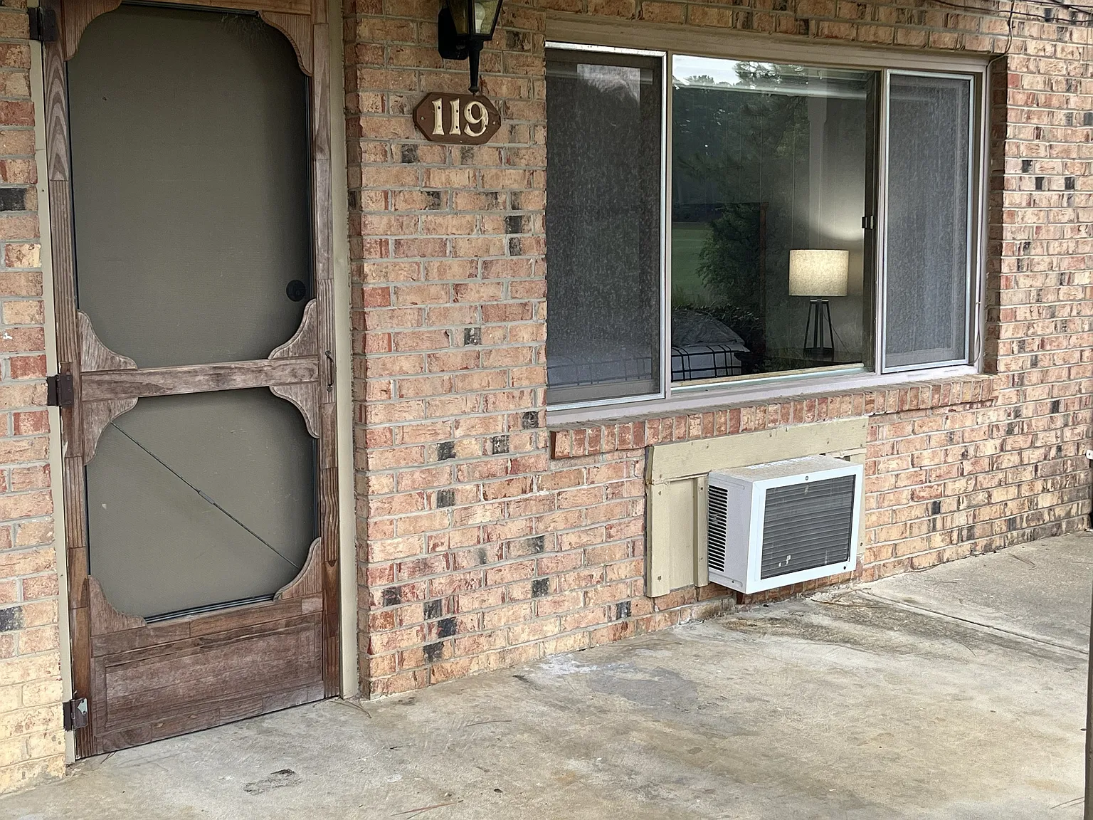 Studio, 650 sqft, $1,150 — Photo 1