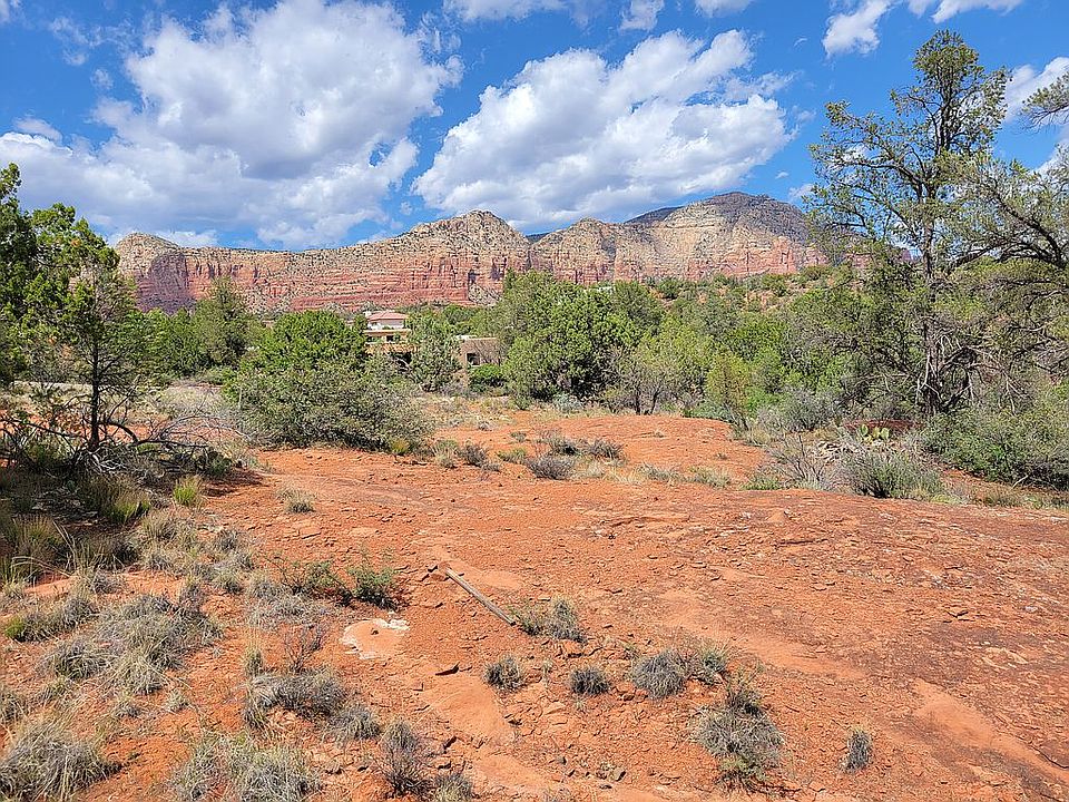 1st image of 70 Pinon Valley Dr