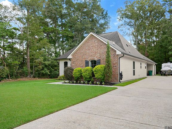 3rd image of 29292 S Redwood Dr