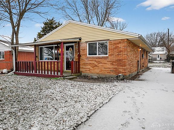 4th image of 2213 Martin Ave