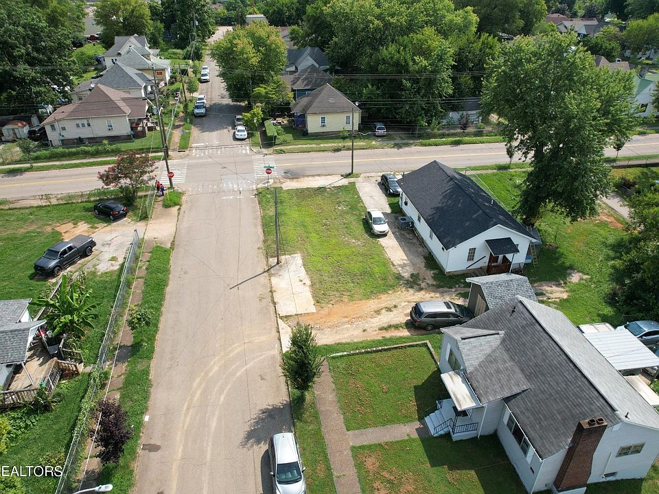 1st image of 2823 Johnston St Lot 24