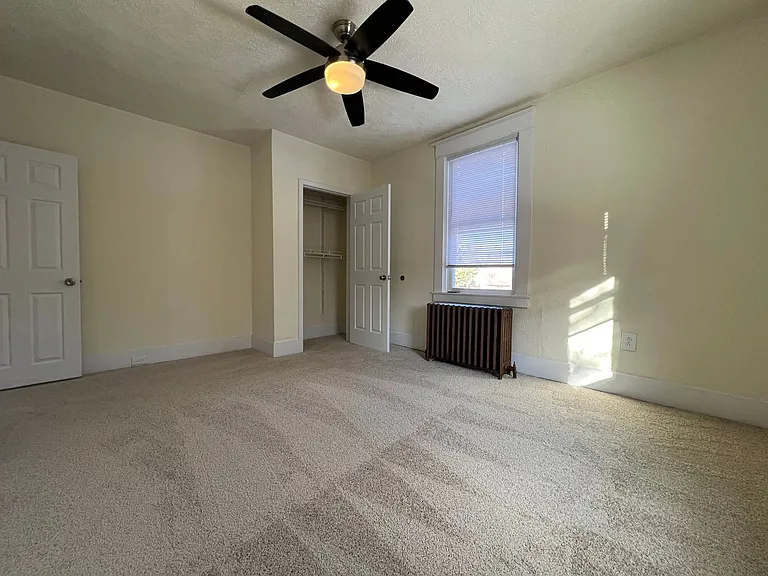 410 Parkwood Rd — Photo 25