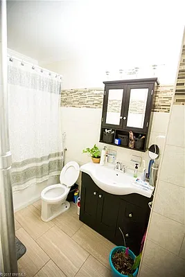 Sold by Remax Edge | media 7