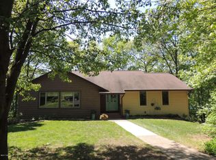 6329 N 39th St, Augusta, MI 49012