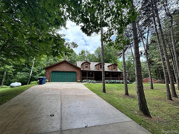 2nd image of 4636 N Hope Rd