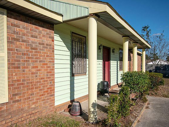 4th image of 3798 Fairington Dr