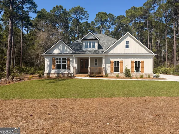 110 Clubhouse Circle St, Marys, GA 31558