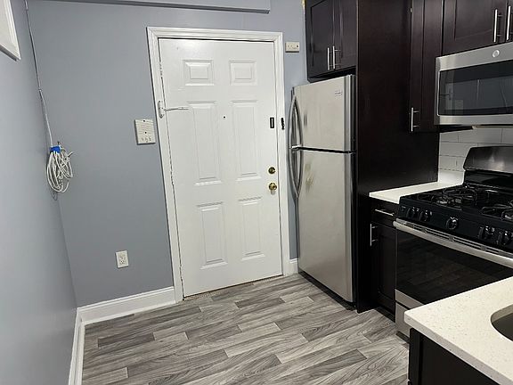 4th image of 143 Duncan Ave #Bb2