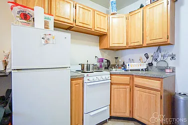 Rented by City Connections Realty