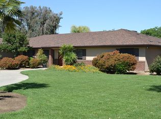 13880 Kanawyer Dr, Hanford, CA 93230