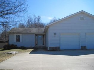 2672 Graham Rd, Stow, OH 44224