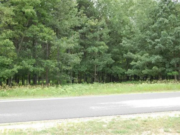 6964 Club House Dr E, Stanwood, MI 49346