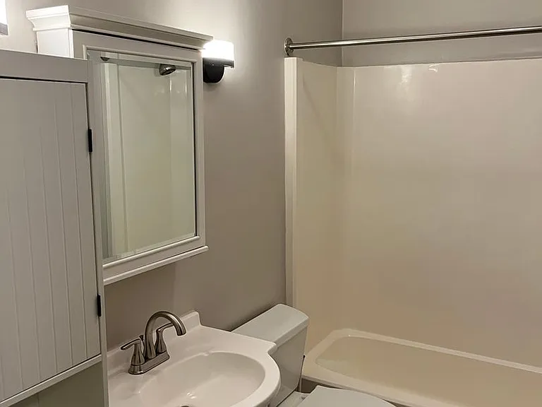 1282 Hunter Ave — Photo 19