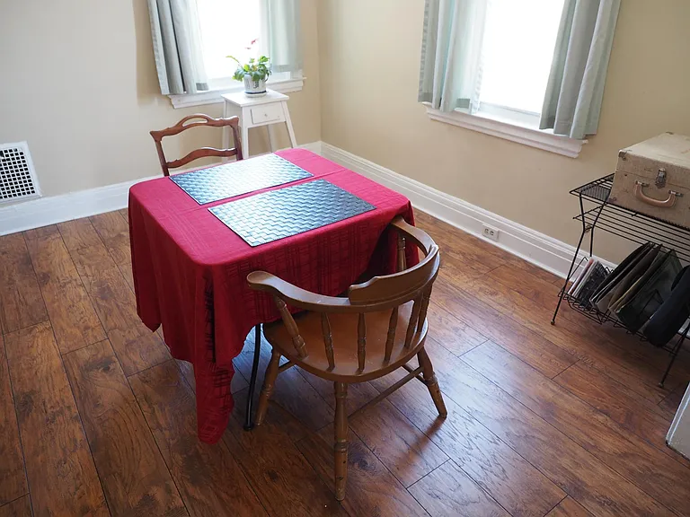 710 Dellwood St #2 — Photo 5