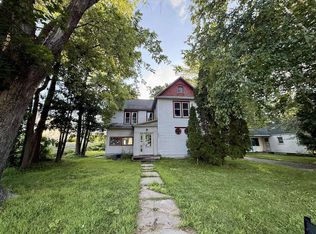 604 S Main St, Necedah, WI 54646