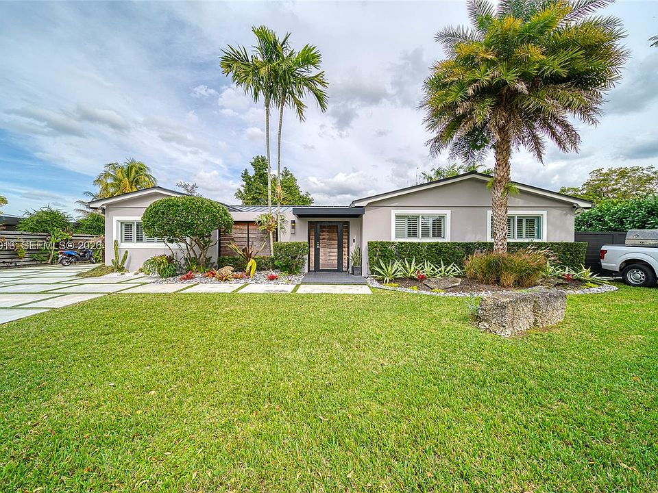 1st image of 10131 SW 108th St