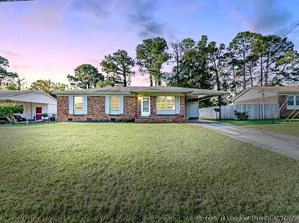 310 Glen Canyon Dr, Fayetteville, NC 28303