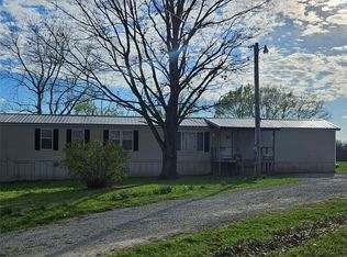 6443 State Route 127, Pinckneyville, IL 62274