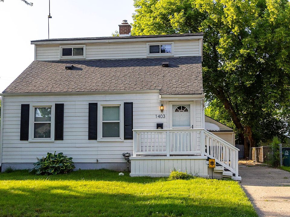 1st image of 1403 Rosewood St