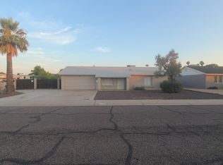 3469 E Shaw Butte Dr, Phoenix, AZ 85028