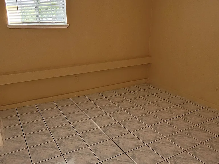 259 Turquesa Ct — Photo 4