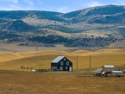 200 Cottonwood Rd, Cardwell, MT, 59721
