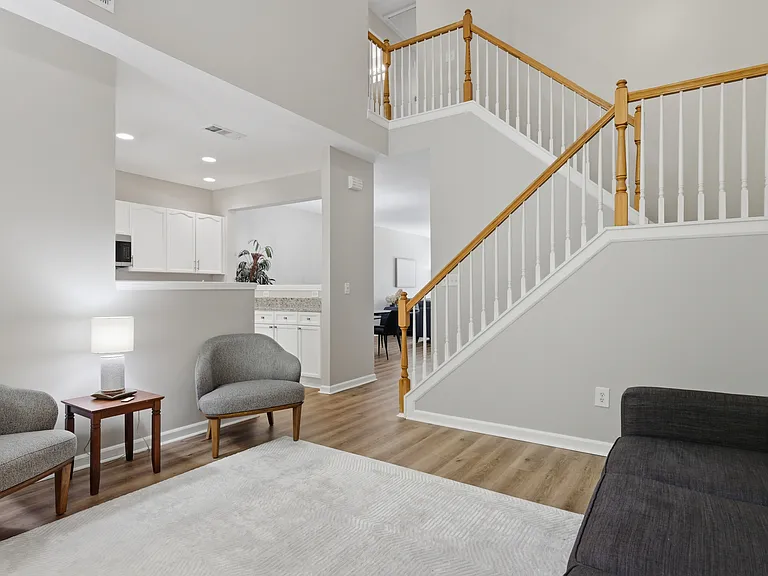 406 McAfee Ct NW #406 — Photo 9