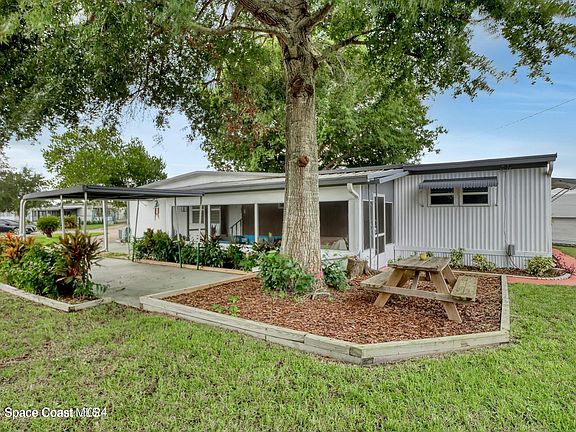 2nd image of 3257 Karen Ave