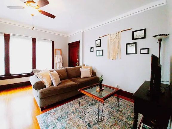 3rd image of 523 Park Ave #2