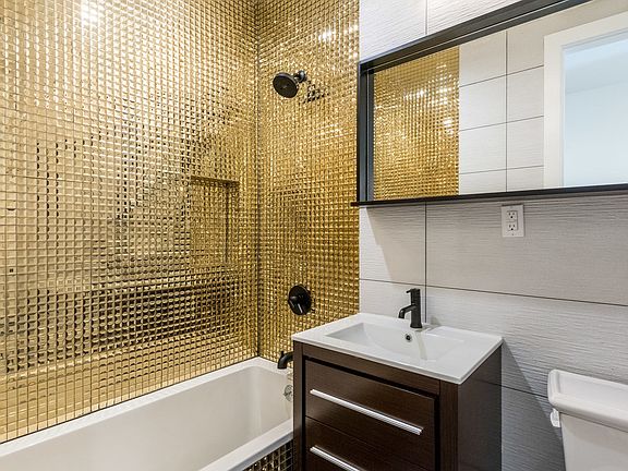 2nd image of 303 Kingsland Ave #1F