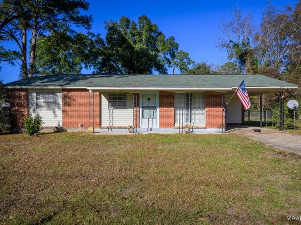 205 9th Ave, Selma, AL 36701