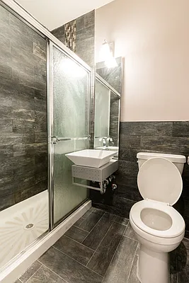 Rented by Garfield Realty  | media 32