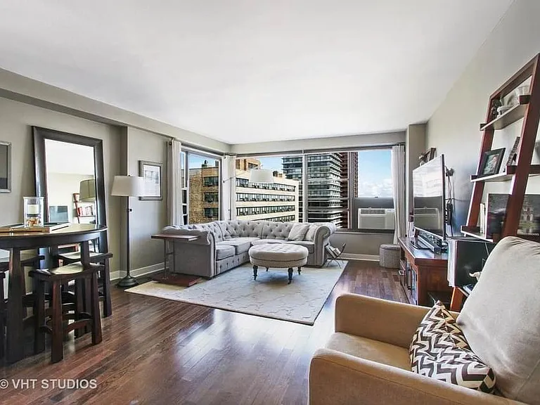 2930 N Sheridan Rd #1307 — Photo 4