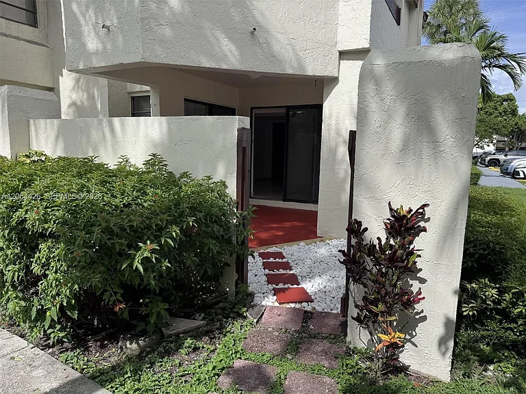 9080 SW 125th Ave #B101 — Photo 19