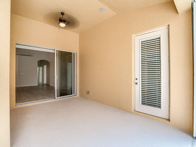 14854 Toscana Way — Photo 43