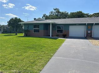 216 Mimosa Ct, Sebring, FL 33876