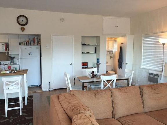 3rd image of 243 Avenida Ortega #4