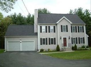 97 R Oakland St, Medway, MA 02053