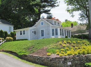 139 Military Hwy, Gales Ferry, CT 06335