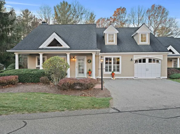 7 Summersweet Cir Unit 7, Hanover, MA 02339