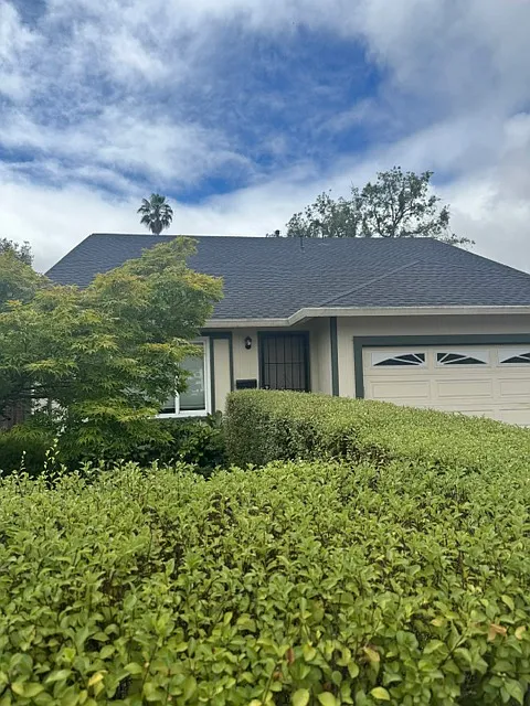 4 bed, 1370 sqft, $3,500 — Photo 2