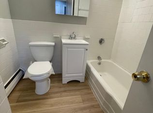 19 Creesy St APT 7, Marblehead, MA 01945