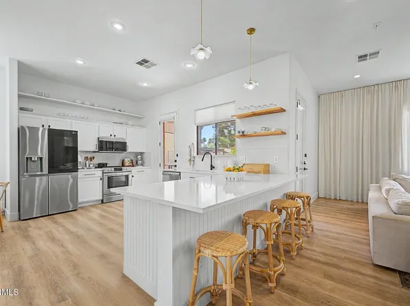 1535 E KINGS Court, Gilbert, AZ 85234